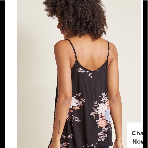 🌻5/$35🌻 ModCloth | Black Floral Strappy Spaghetti Strap Top - Picture 3 of 8